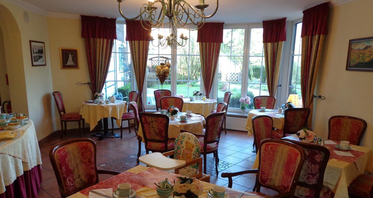 Haus Am Moos Bed and Breakfast Salzburg Eksteriør billede